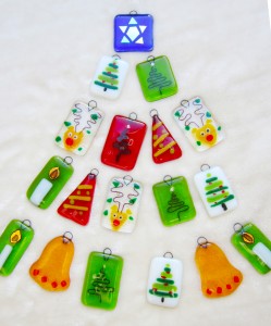 Christmas tree decorations 2